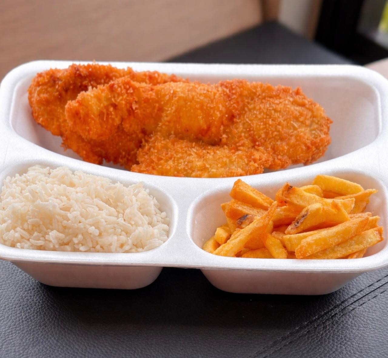 ARROZ COM FRITAS