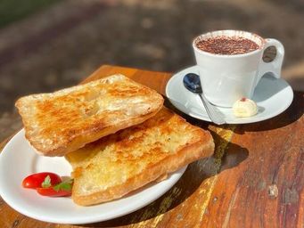 Combo 1 - Ciabatta na chapa + Cappuccino Italiano)