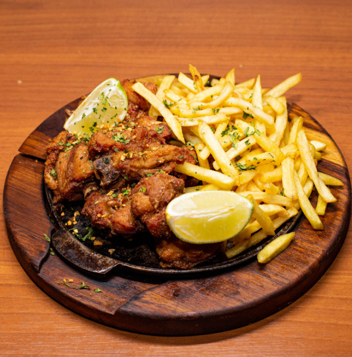 Frango à Passarinho c/ Fritas