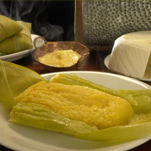 PAMONHA DE SAL C/ QUEIJO