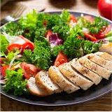 P4 FILE DE FRANGO COM SALADA