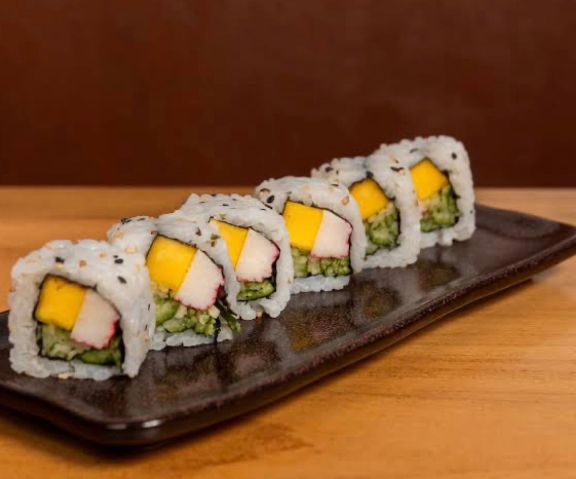 Uramaki California 8 unidades. 