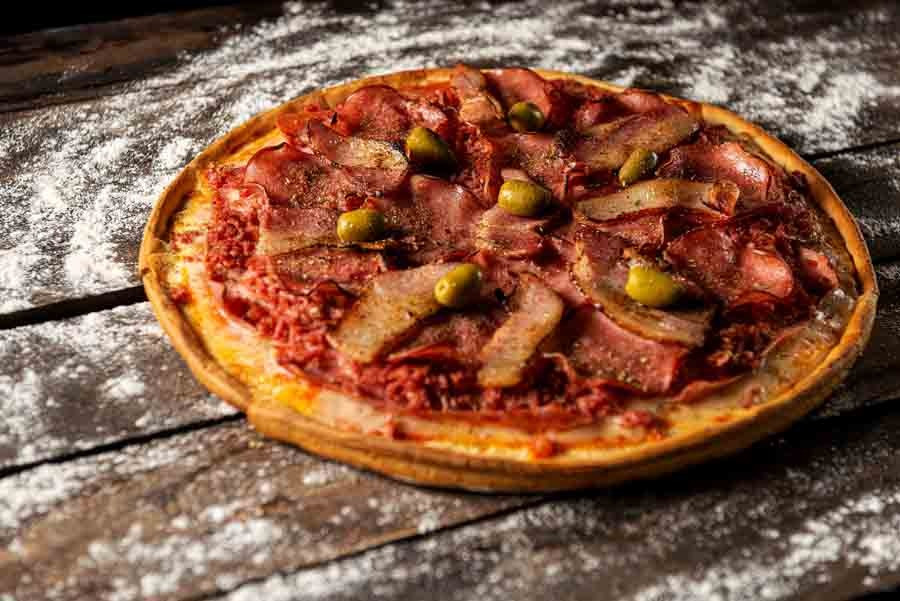 Pizza 4 carnes