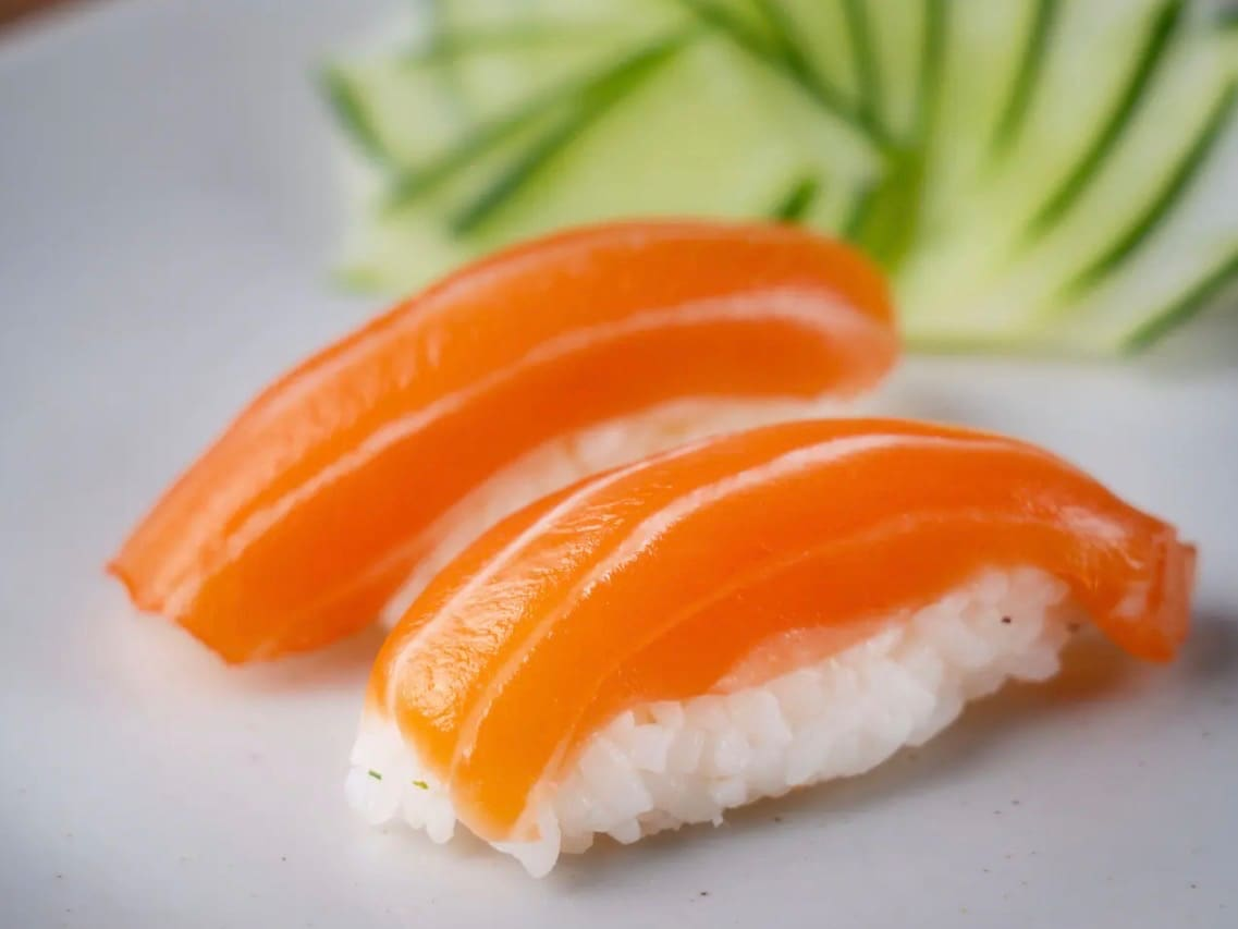 NIGUIRI DE SALMÃO