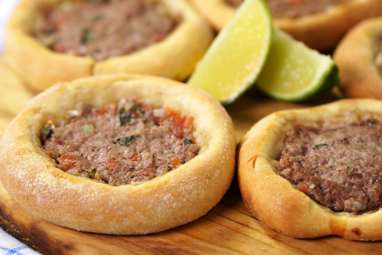 Esfiha de carne moída