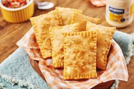 PASTEL FRITO FRANGO