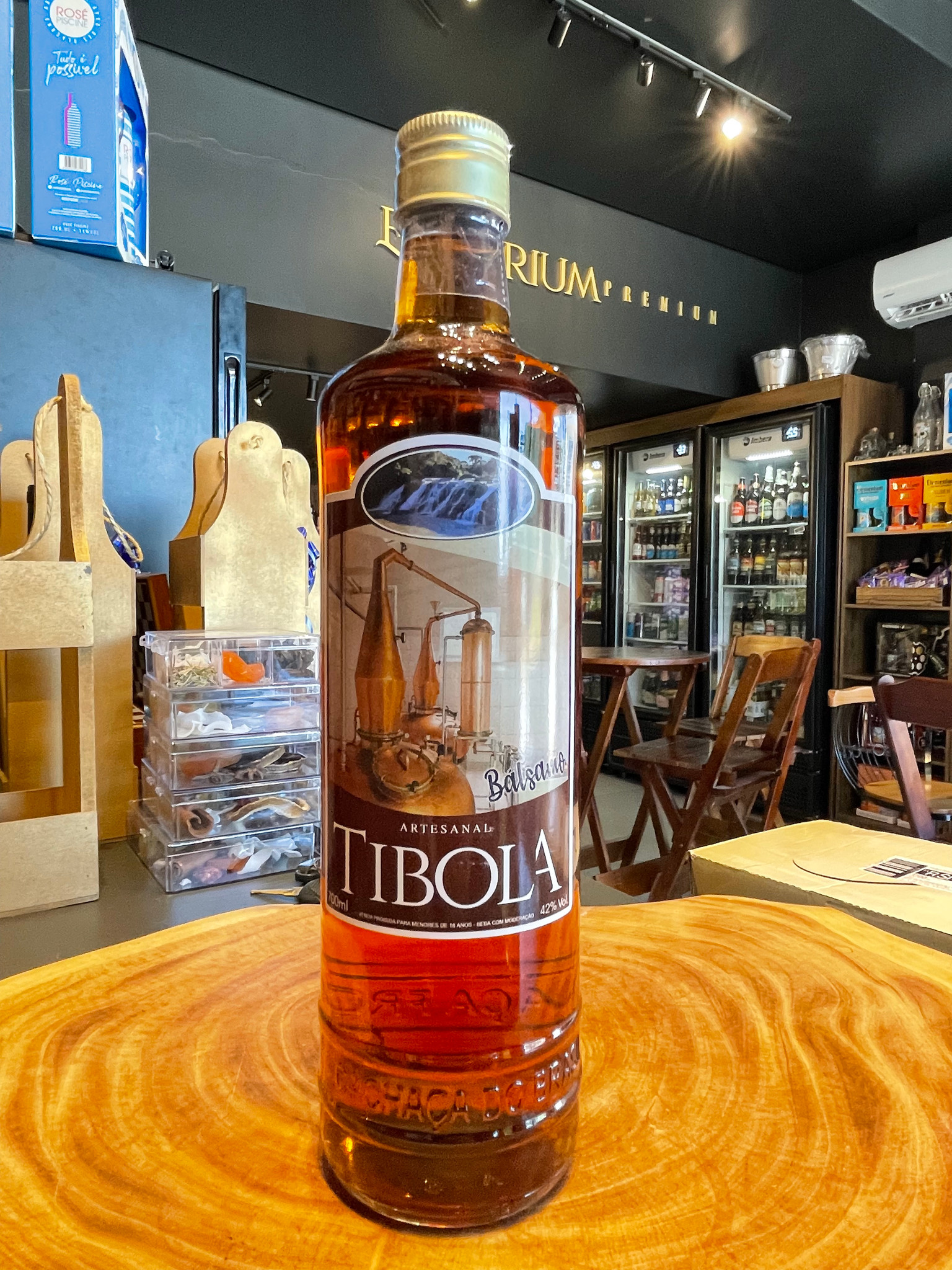 Cachaça Tibola Bálsamo Artesanal 700ML