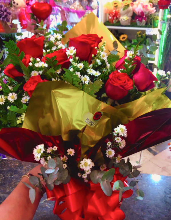 Buquê 10 Rosas Nacionais