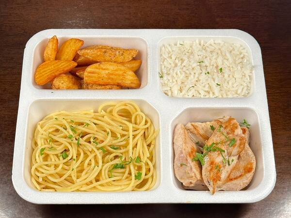 Filé de Frango Executivo com espaguete
