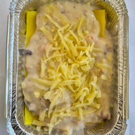 LASANHA DE FRANGO C/ BACON E MUÇARELA (C/GLÚTEN C/LACTOSE) 350 GRAMAS Congelado