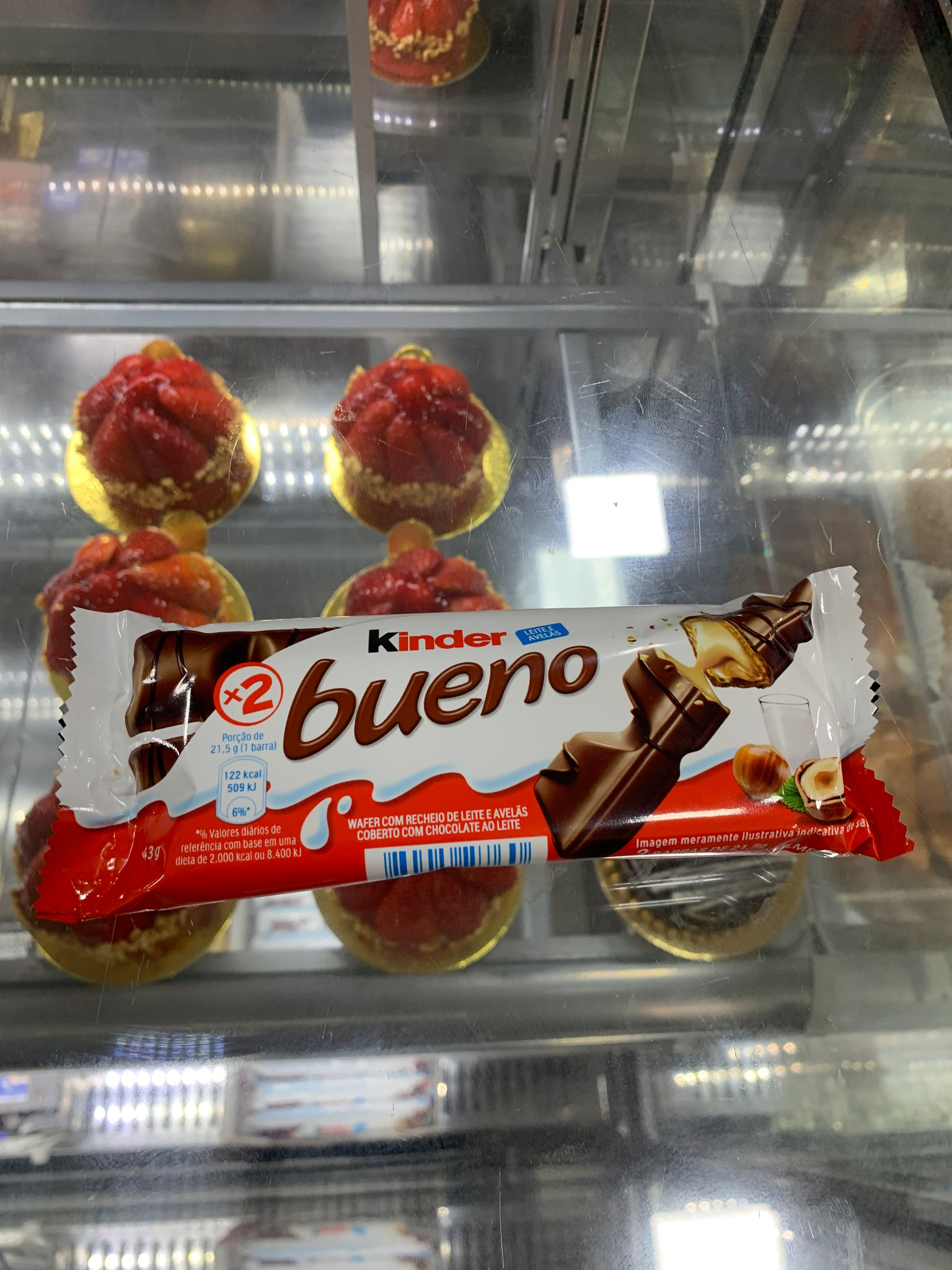 KINDER BUENO 