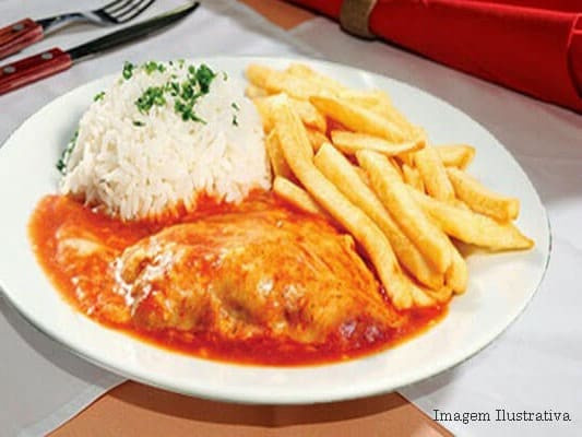 Parmegiana de frango