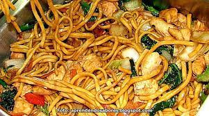 MACARRÃO CHOP SUEY DE FRANGO C/ LEGUMES P2