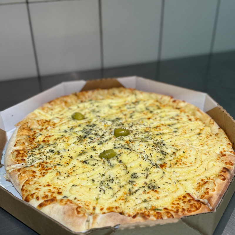 PIZZA QUATRO QUEIJOS NORMAL