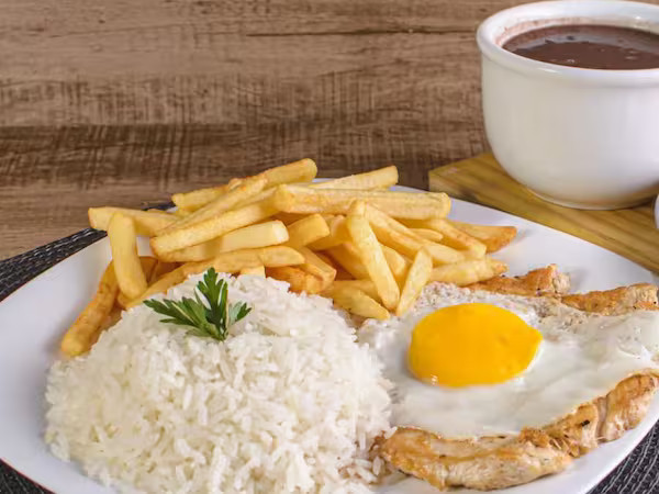 A la minuta pequena de frango