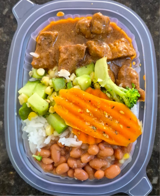 CARNE DE PANELA C/ ARROZ BRANCO 220 GRAMAS Congelado.