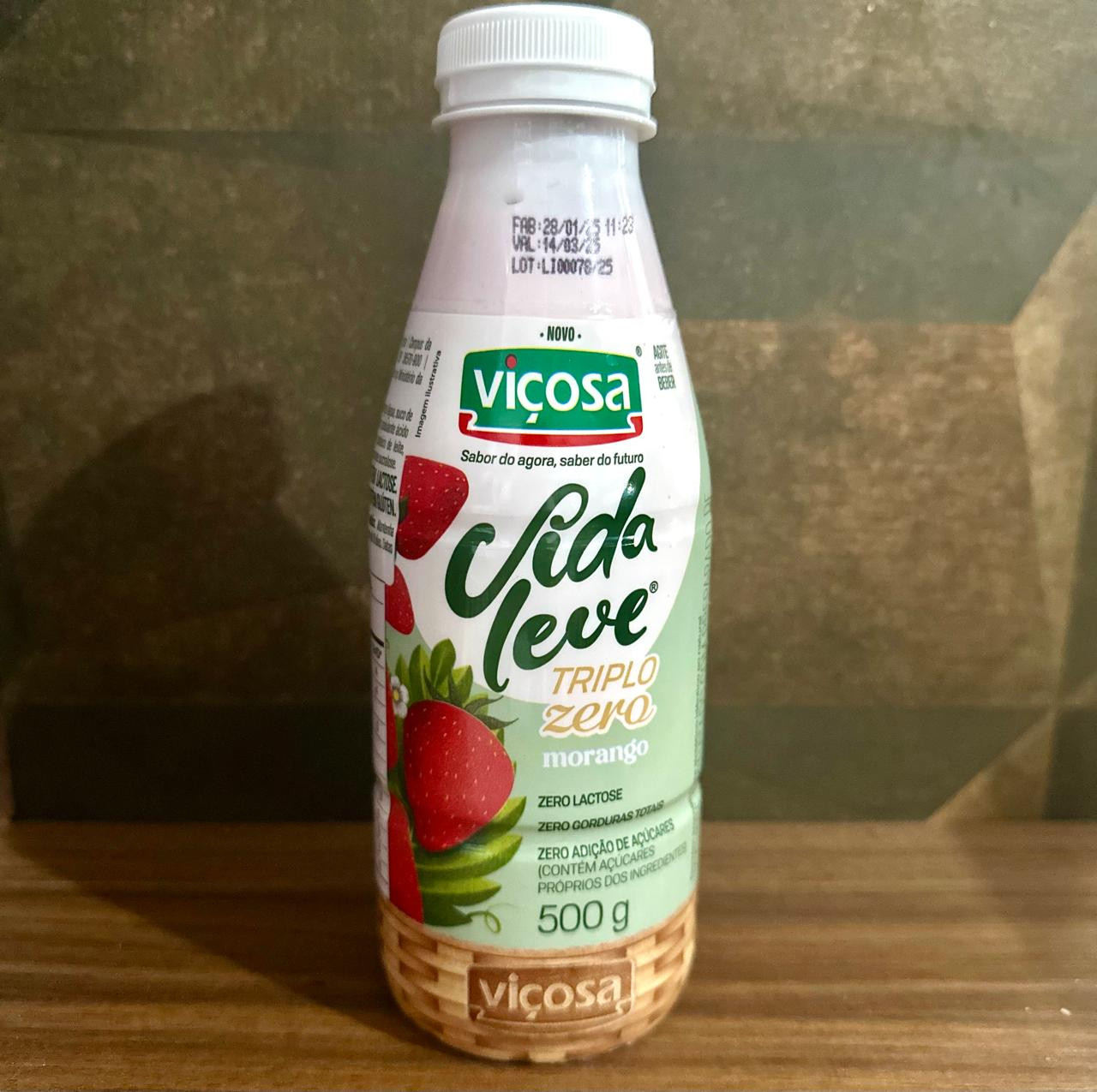 IOGURTE VIÇOSA MORANGO VIDA LEVE TRIPLO ZERO 500G