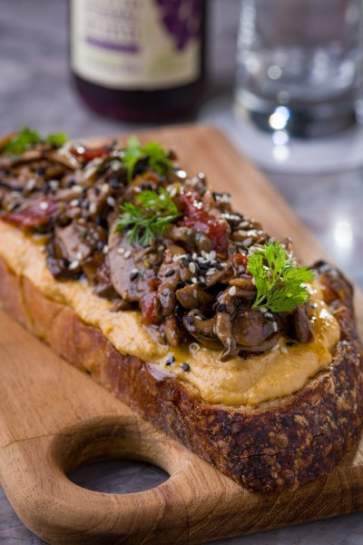 TOAST VEGAN