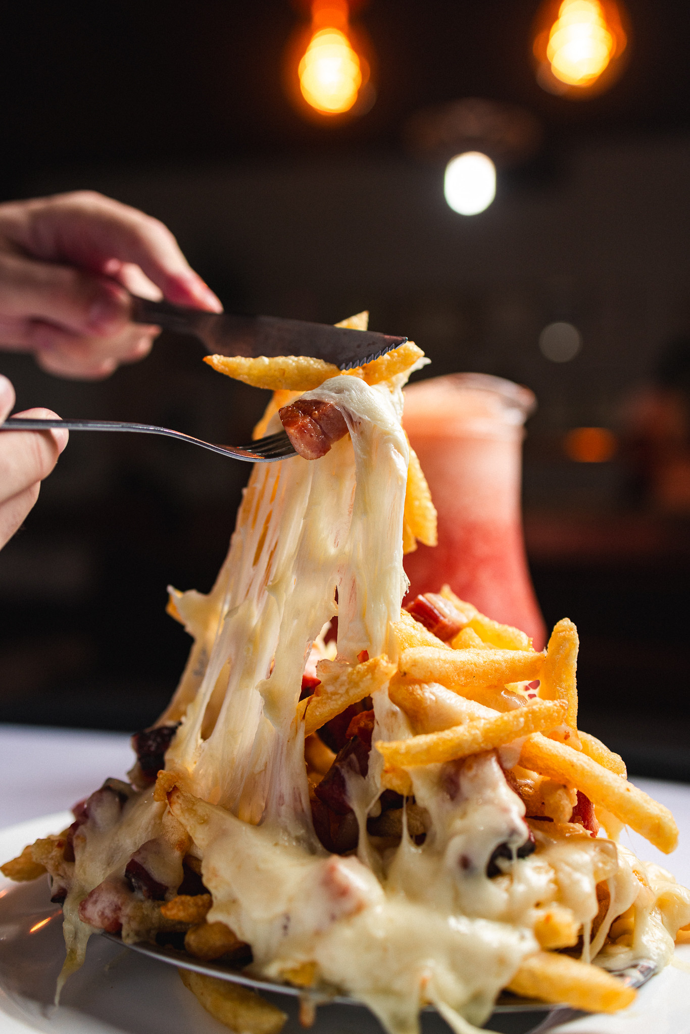 PORCAO FRITAS C/ BACON E QUEIJO