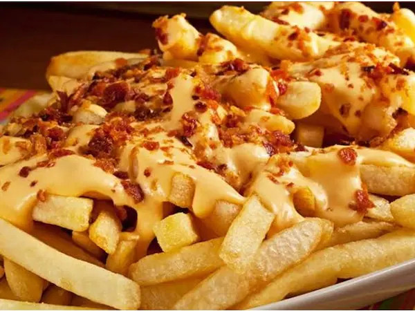 Batata Frita Brasa e Fumaça ( Batata Grande Com Cheedar e Bacon)