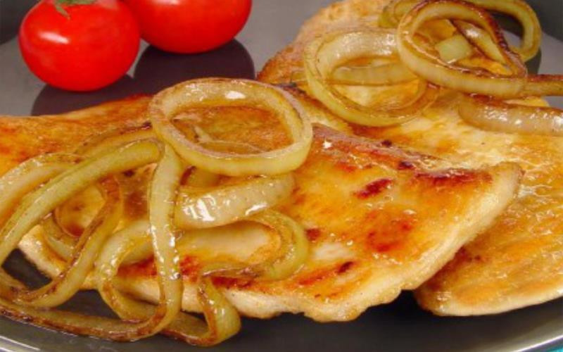 FRANGO COM TROPEIRO