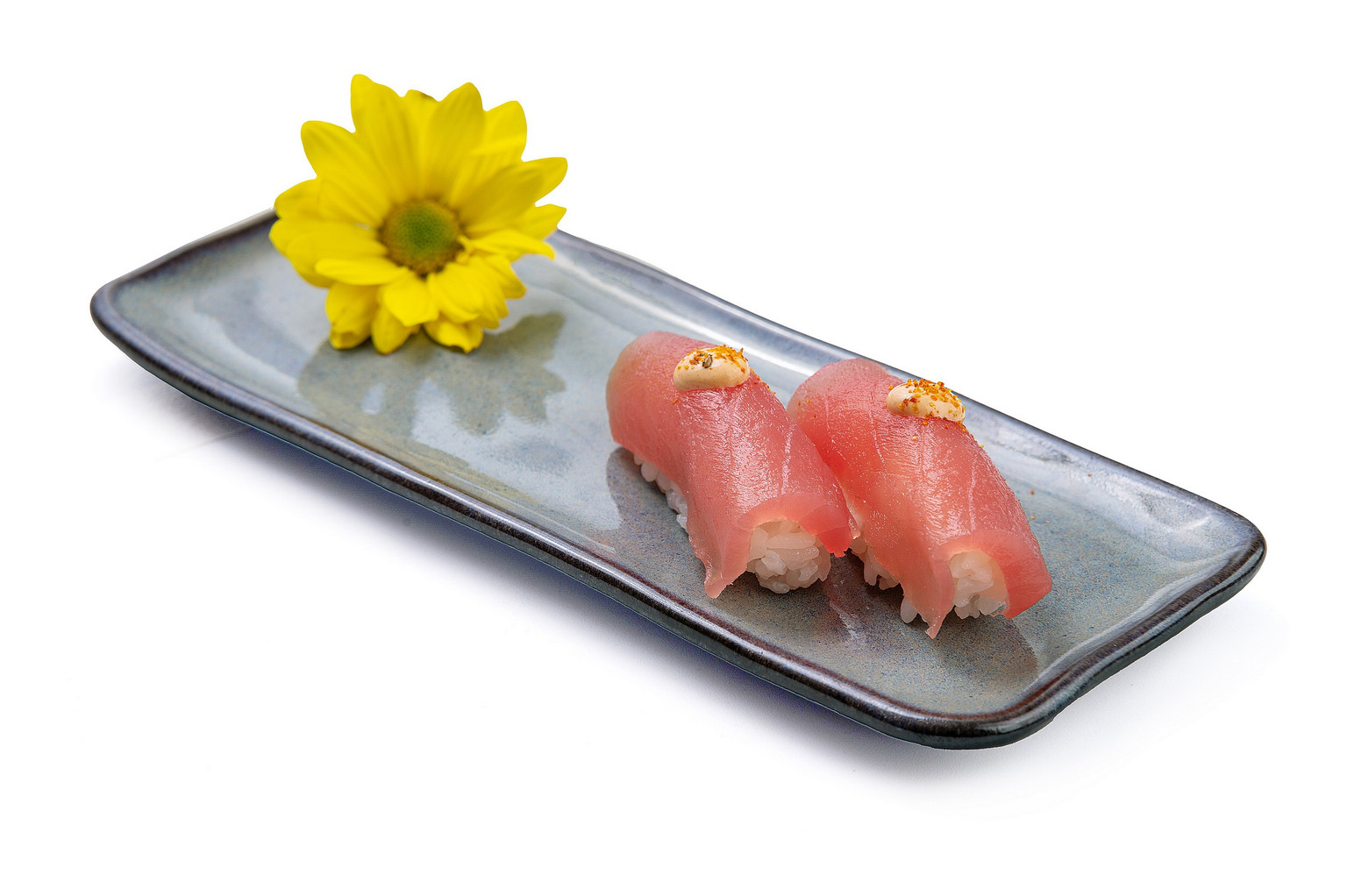 Niguiri Magurô Aji (2un)