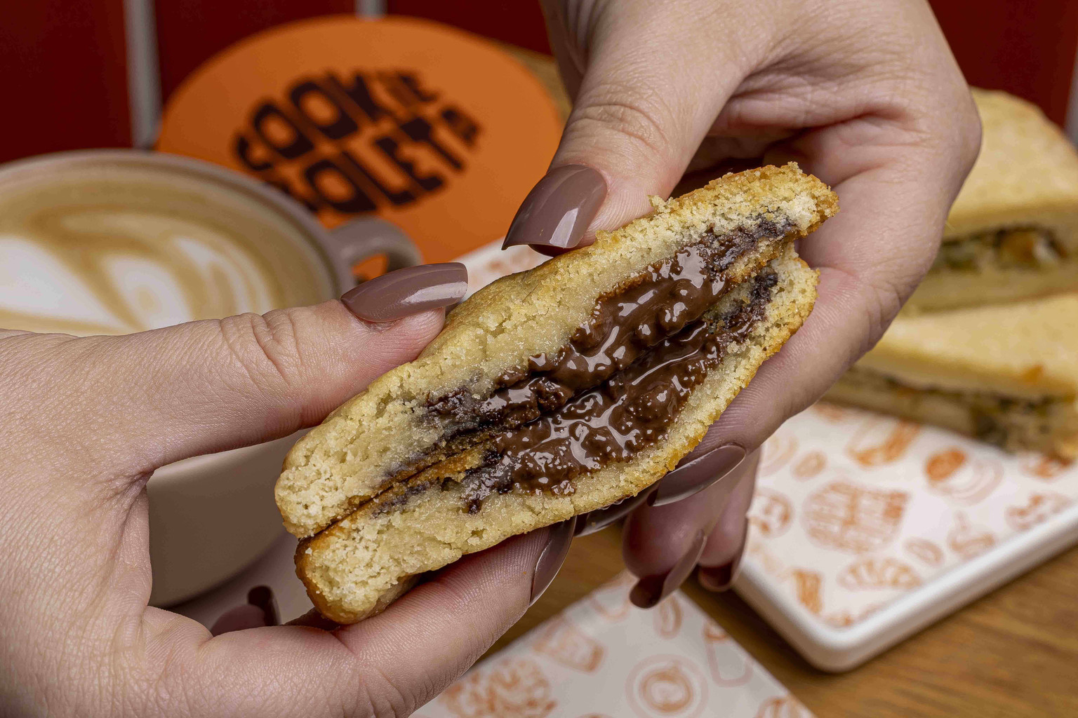 ZERO AÇÚCAR, SEM LACTOSE E VEGANO - CREME DE AVELA