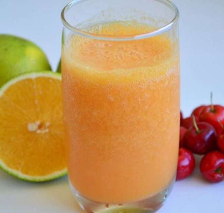 SUCO LARANJA C/ ACEROLA 450 ML Pedidos Seg a Sex 10:00 a 14:00 Hs