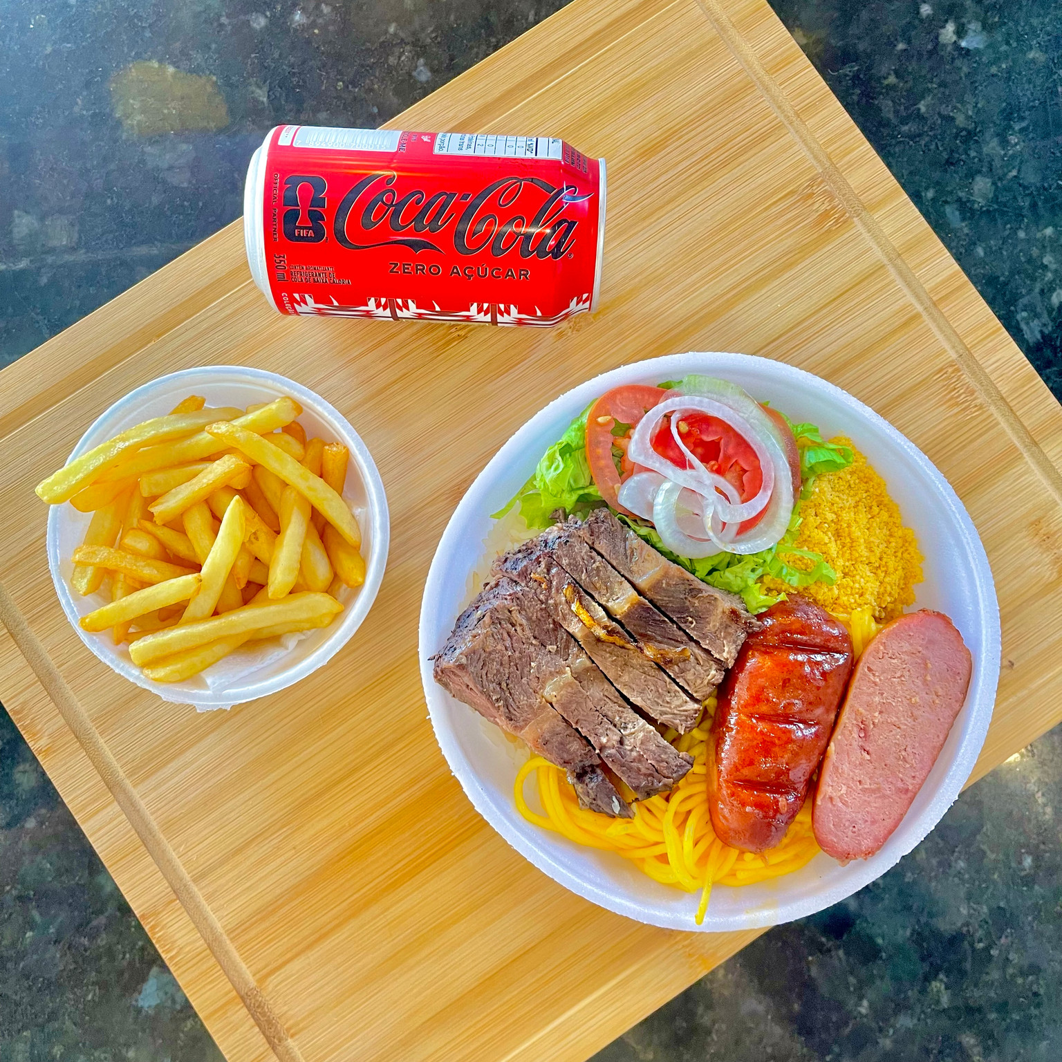 Combo Marmita + Batata Frita Individual + Refri Lata