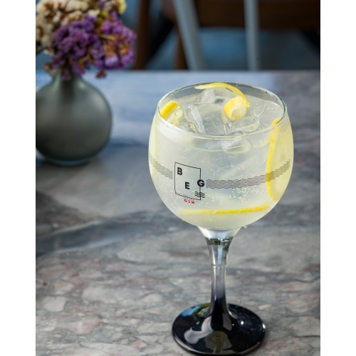 GIN TONICA
