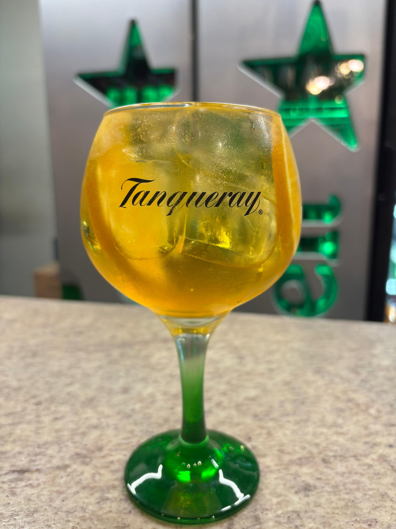 GIN TROPICAL TANQUERAY