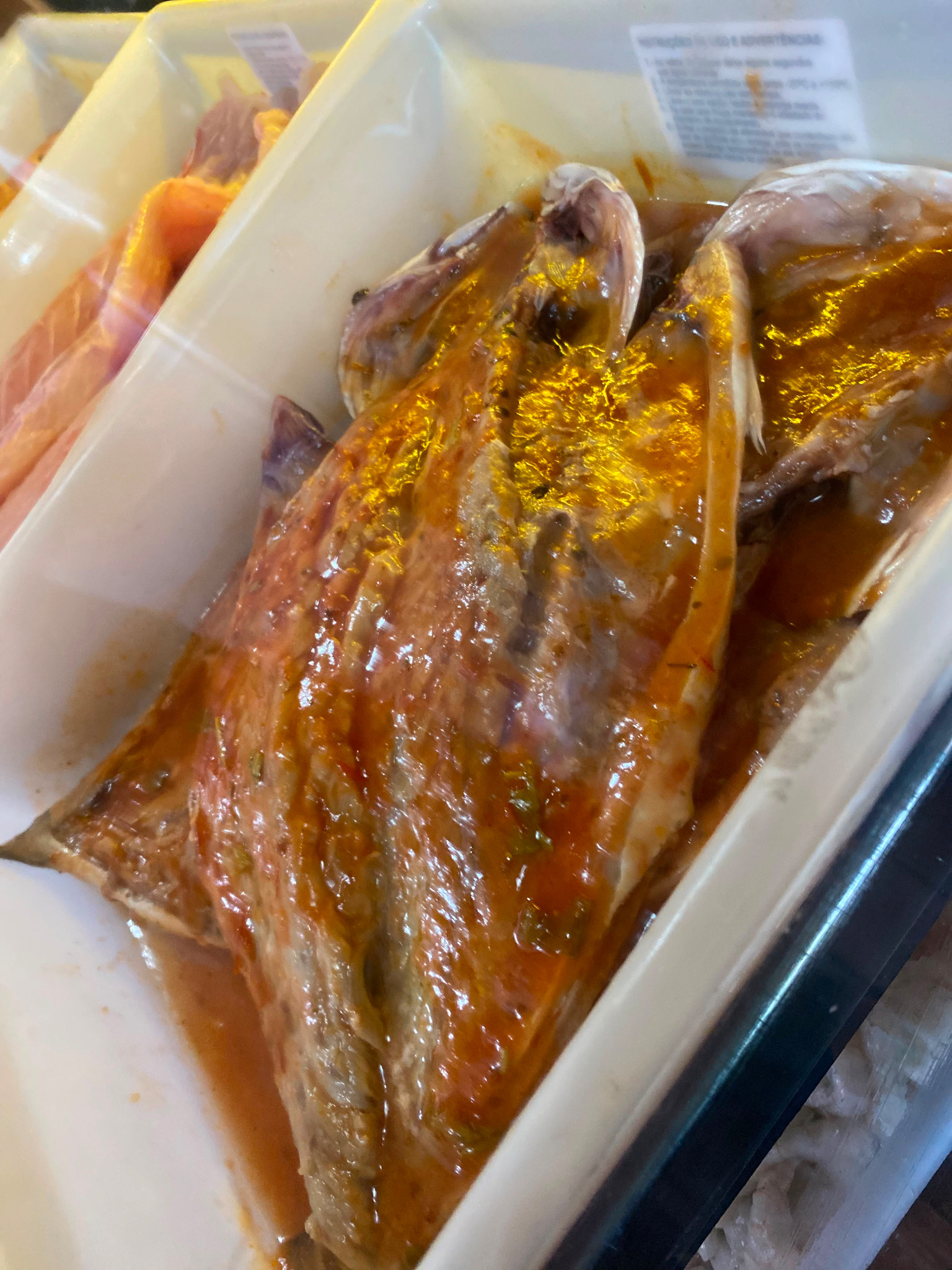 Corvina escalada e temperada