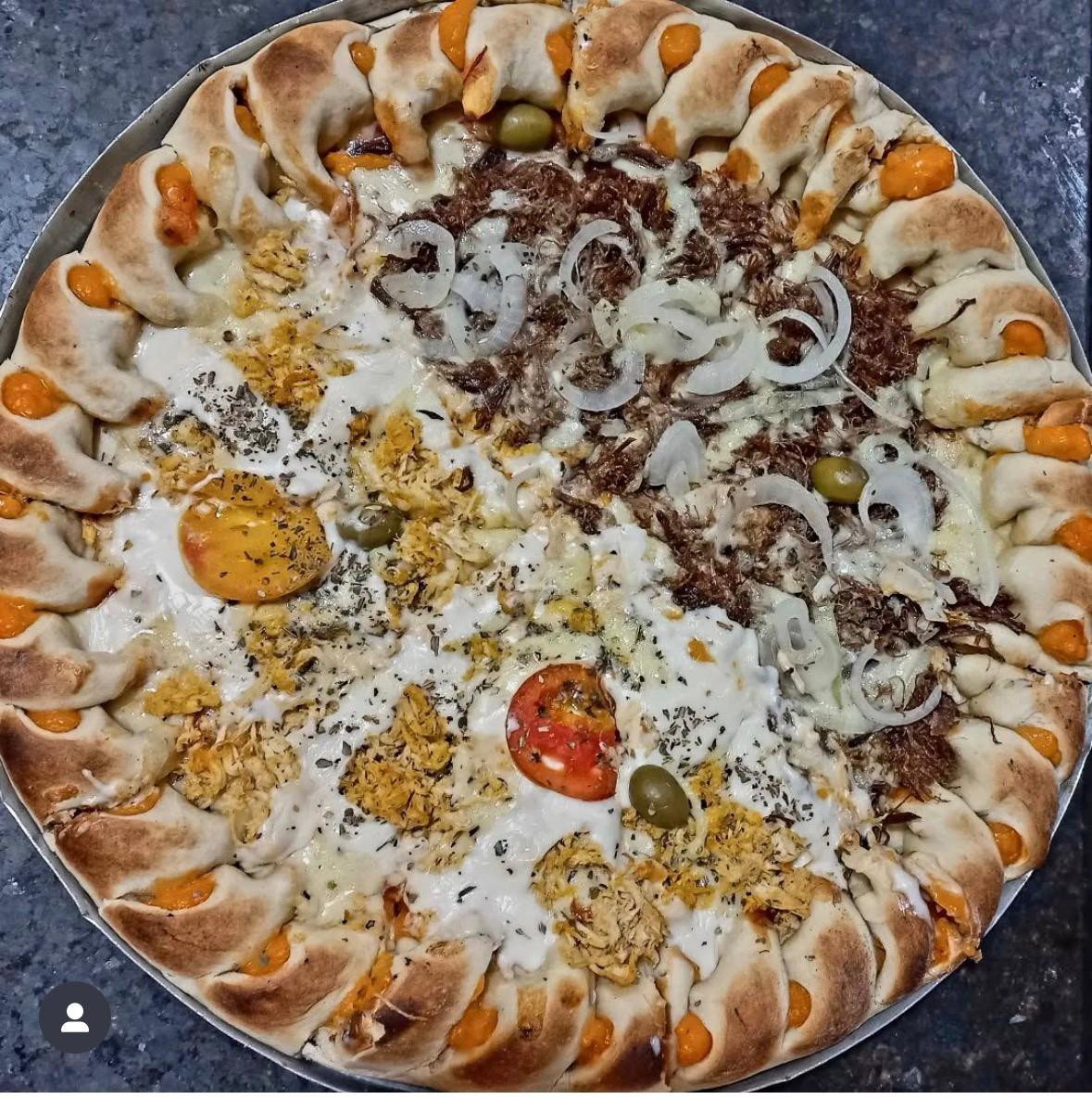 PIZZA MÉDIA 