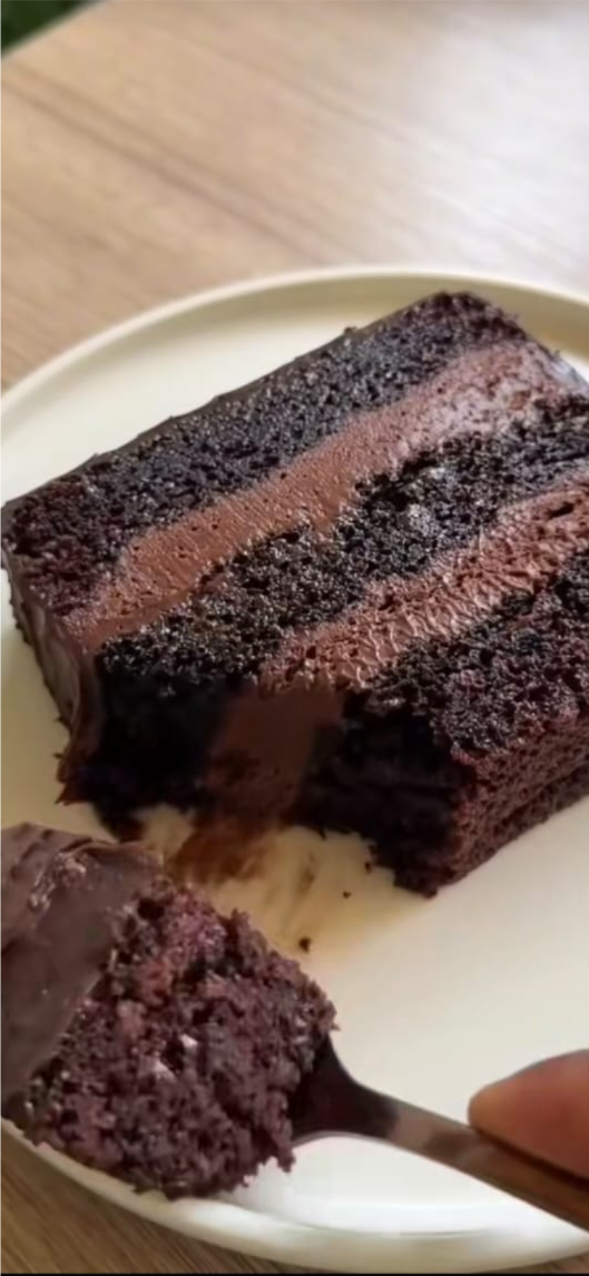 FATIA CHOCOLATUDA.