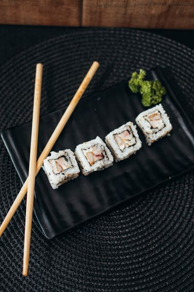 URAMAKI CAMARÃO (5UN)