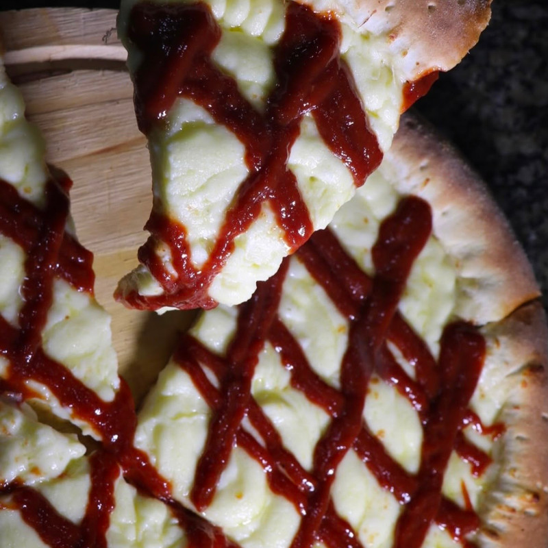PIZZA ROMEU JULIETA 2