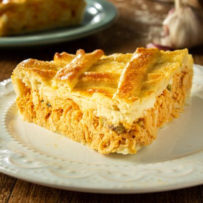 TORTA DE FRANGO FATIA
