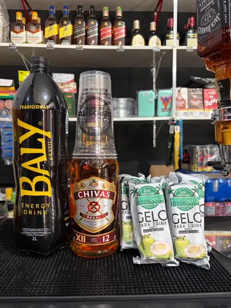 COMBO DE CHIVAS 1L