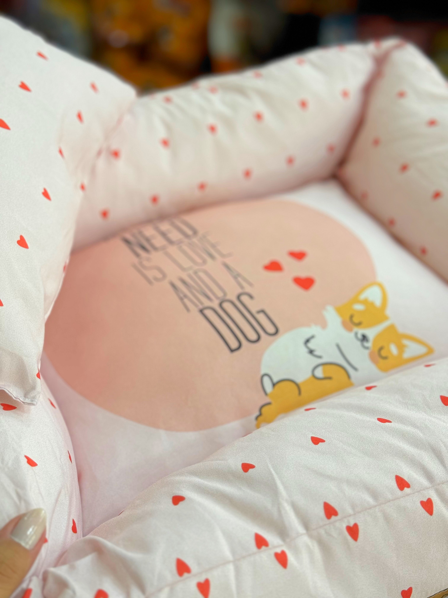 Cama Need is Love G