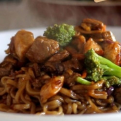 Yakissoba 1/2 Porção