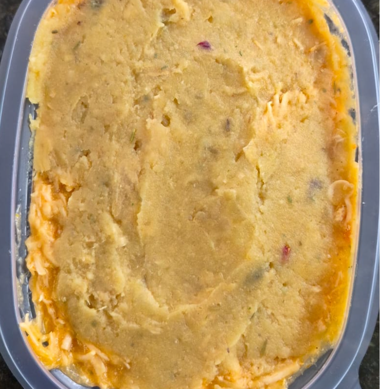 ESCONDIDINHO BATATA DOCE C/ FRANGO 320 GRAMAS (Congelado)