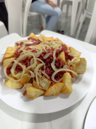CARNE SECA COM AIPIM