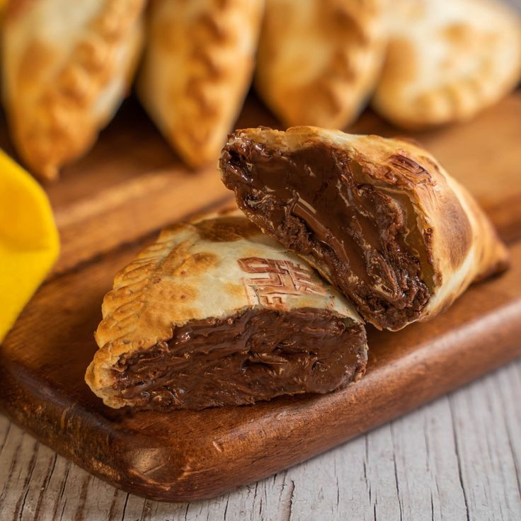 CALZONE DE CHOCOLATE