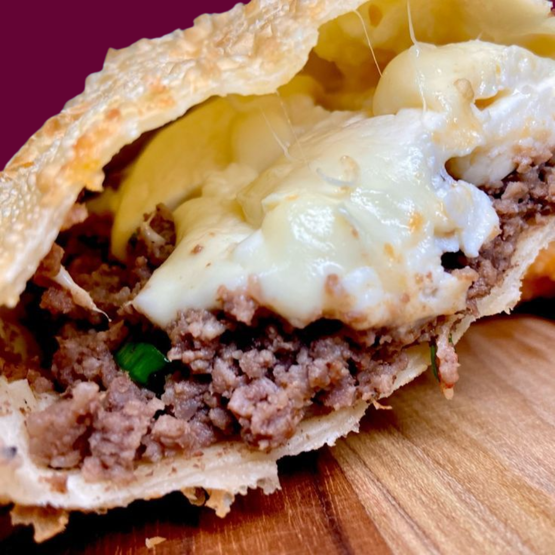 PASTEL DE CARNE COM QUEIJO